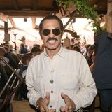 Kalle Schwensen feiert im Käferzelt