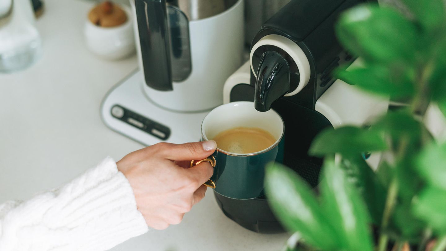 Bosch capsule machine for 20 euros instead of 110 euros: the top deals on Monday