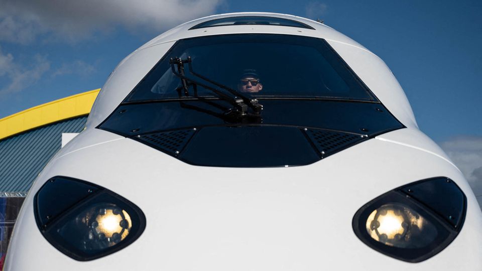 TGV M
