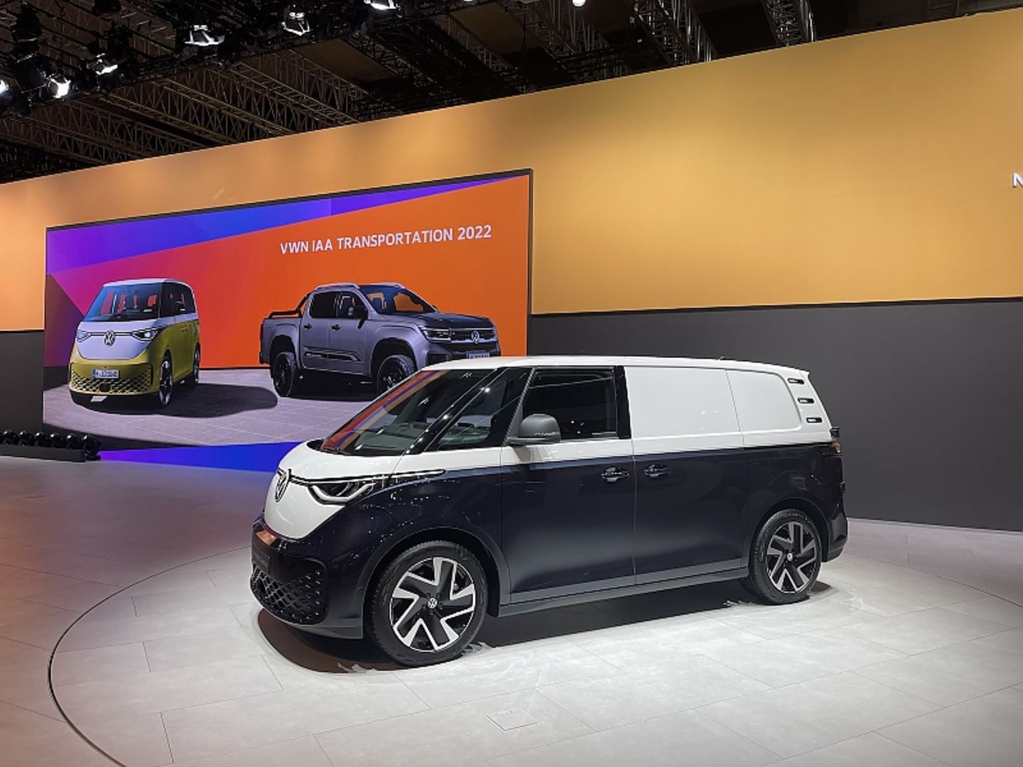 VW ID Buzz Nutzfahrzeug IAA 2022