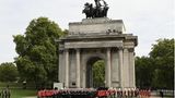 Die Prozession am Wellington Arch