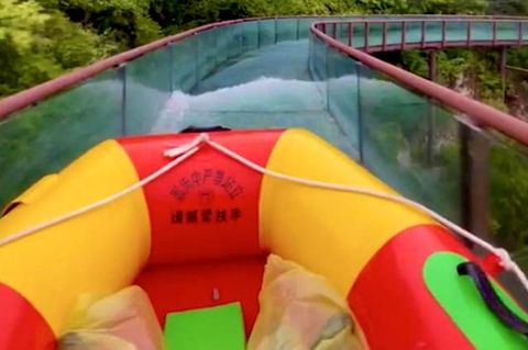 Weltrekord: So spektakulär ist die längste Wasserrutsche der Welt (Video)