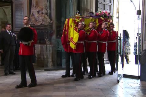 Video: Goodbye, Your Majesty!