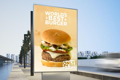 Eine Werbetafel zeigt einen Burger