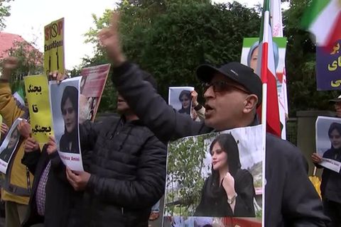 Video: Proteste nach Tod von Mahsa Amini