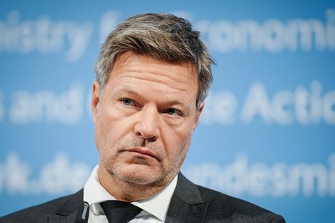 "Schlimmer und falscher Schritt aus Russland": Wirtschaftsminister Habeck (Grüne) kritisiert die Teilmobilmachung