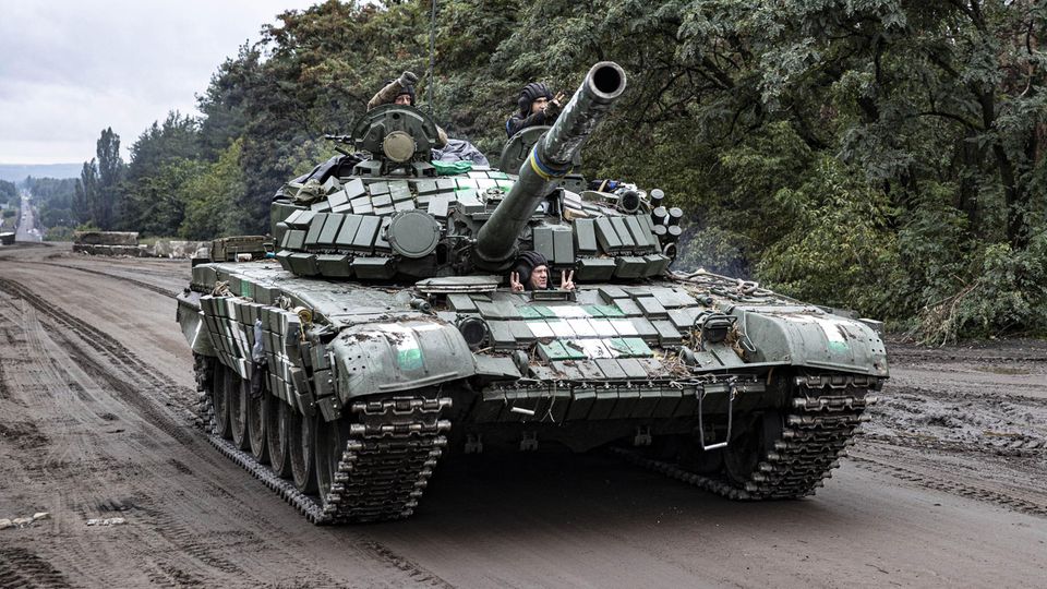 Ukraine-Krieg: Militärdozent rechnet vor, wann Russland die Panzer ausgehen