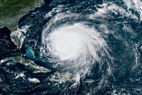 Satellitenbild zeigt den Hurrikan Fiona über Puerto Rico