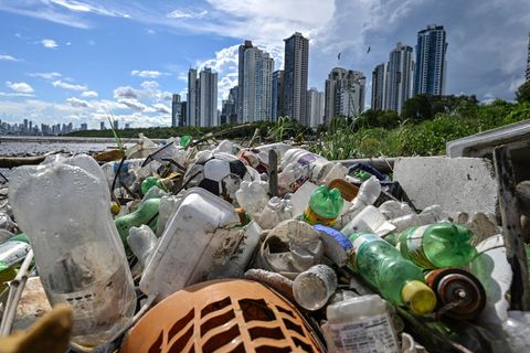 Plastikmüll an der Costa del Este