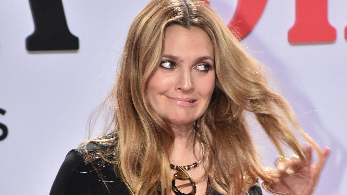 Drew Barrymore says she can go years without sex