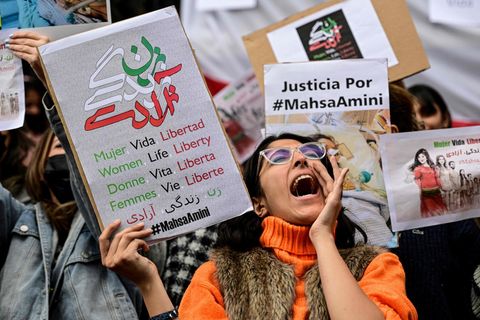 Die Proteste im Iran halten weiterhin an