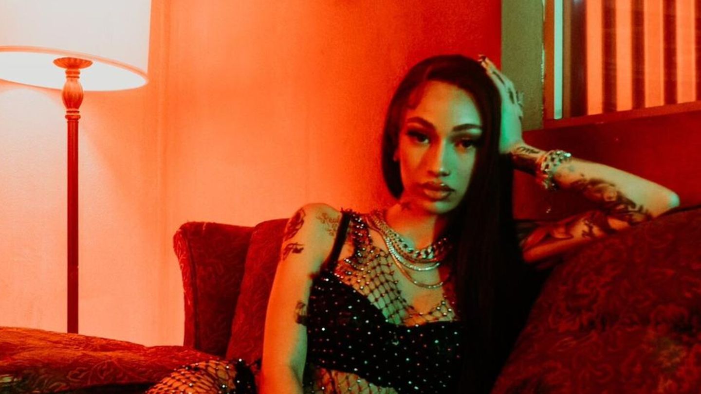 Bhad Bhabie in dem Video "Miss Understood" (2021) - an den Erfolg von "Hallo Bich / Whachu Know" und "Gucci Flip Flops" kommt Bergolie nicht mehr heran.