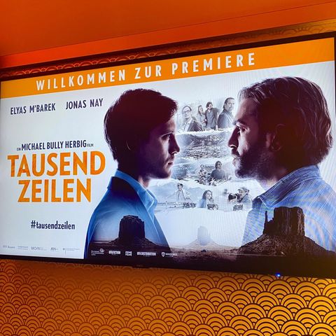 Tausend Zeilen Plakat