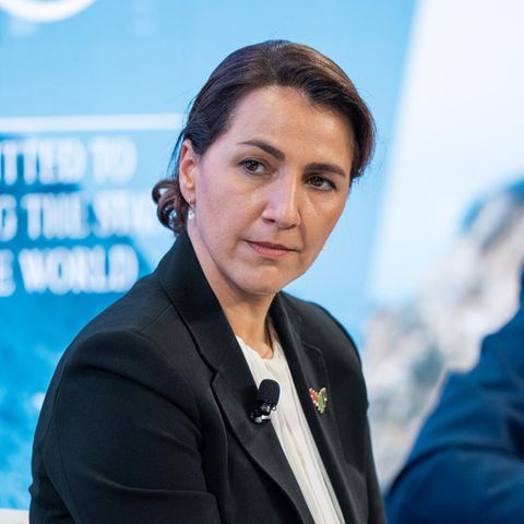 Mariam al-Mheiri, die Olaf Scholz in den Emiraten getroffen hat