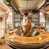 Bar im Airbus A380 von  Emirates Airlines