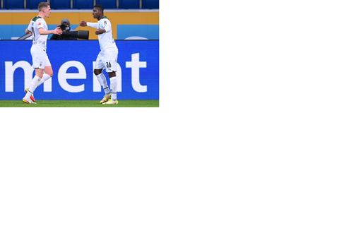Breel Embol, Matthias Ginter