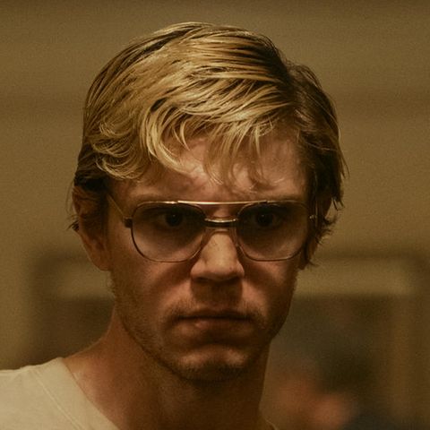 Jeffrey Dahmer in der Netflix-Serie "Dahmer". Die Serie ist nicht überall komplett realitätsnah.