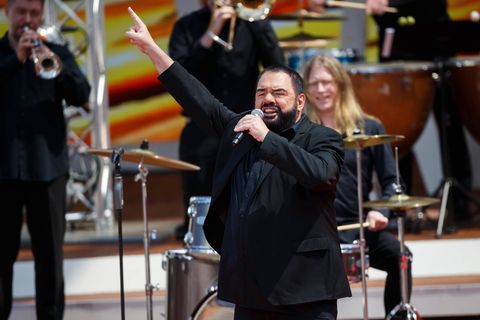 Alphaville-Sänger Marian Gold auf der Bühne