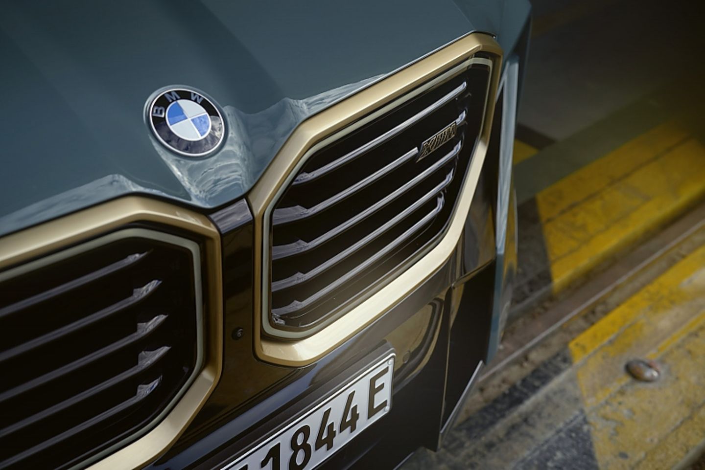 BMW XM 2023