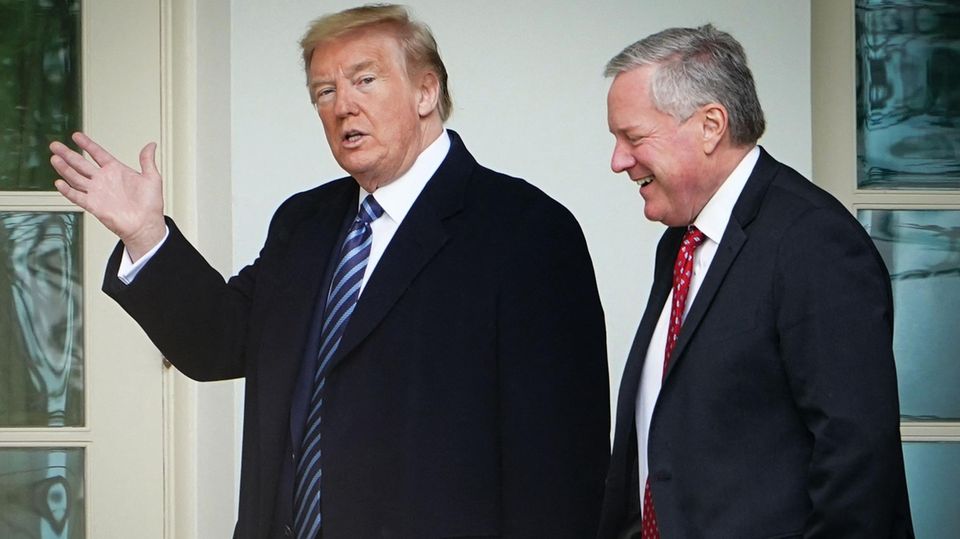Donald Trump (l.) und Mark Meadows im Mai 2020 vor dem Weißen Haus.