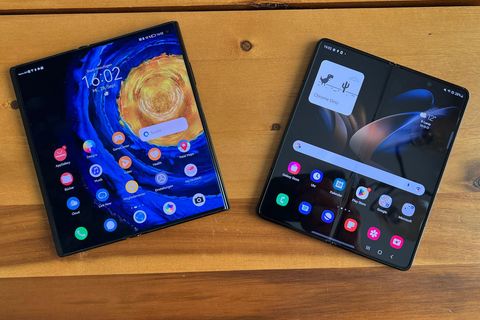 Samsung Z Fold 4 und Huawei Mate XS 2