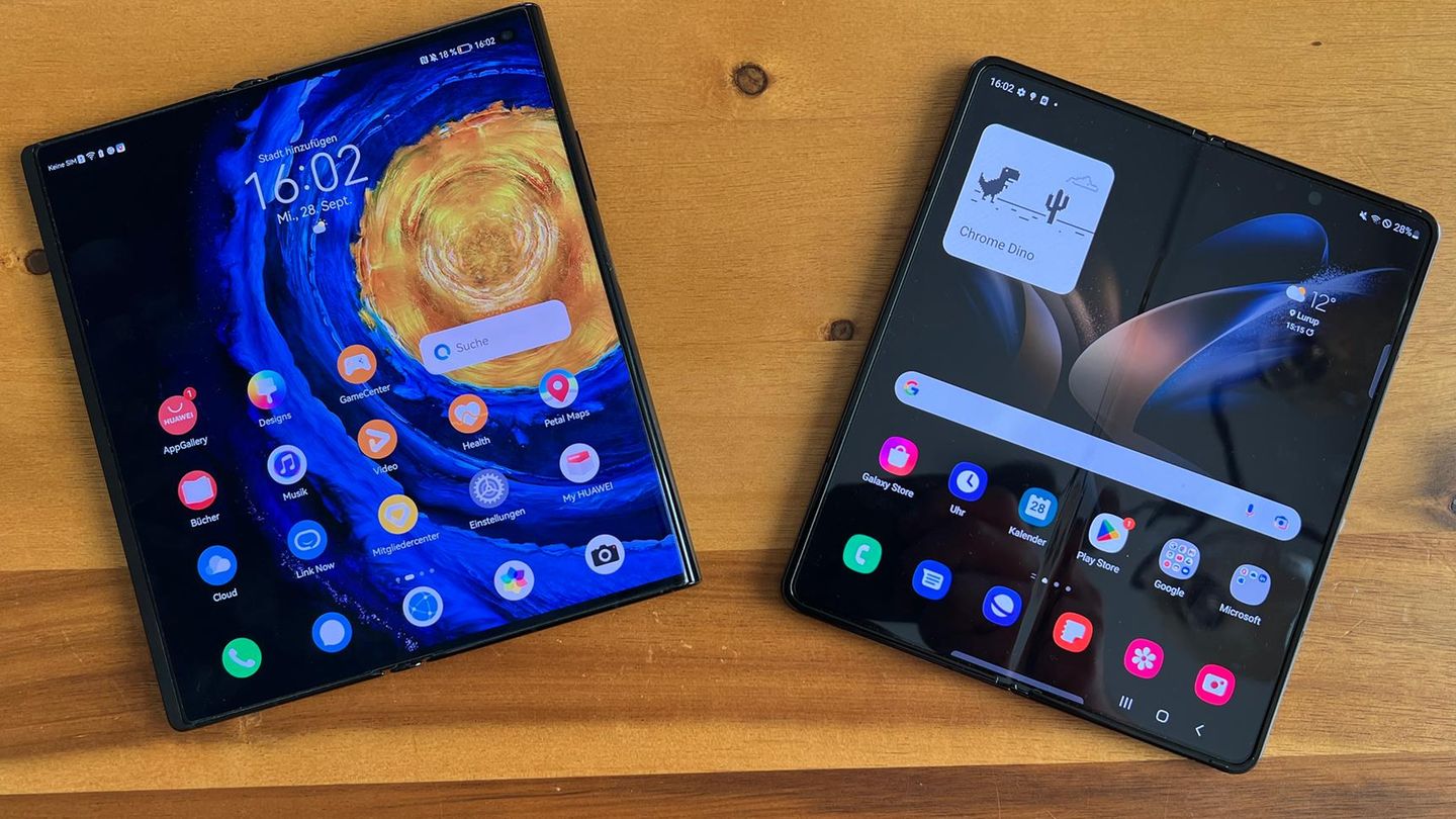 Samsung Z Fold 4 und Huawei Mate XS 2