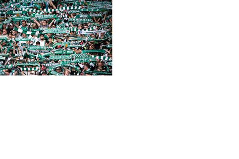 SV Werder Bremen v Eintracht Frankfurt - Bundesliga