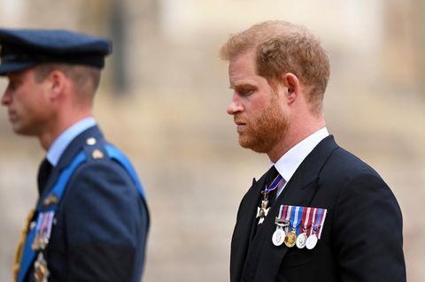 Prinz Harry erfuhr erst drei Stunden später vom Tod der Queen