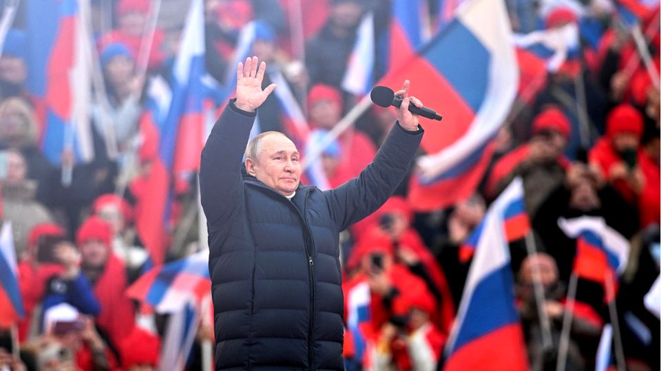 Russland: Wladimir Putin bei seinem letzten großen Auftritt im Luschniki-Stadion