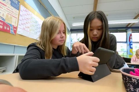 Video: "Digitale Welt" - Hessens Schüler testen neues Unterrichtsfach