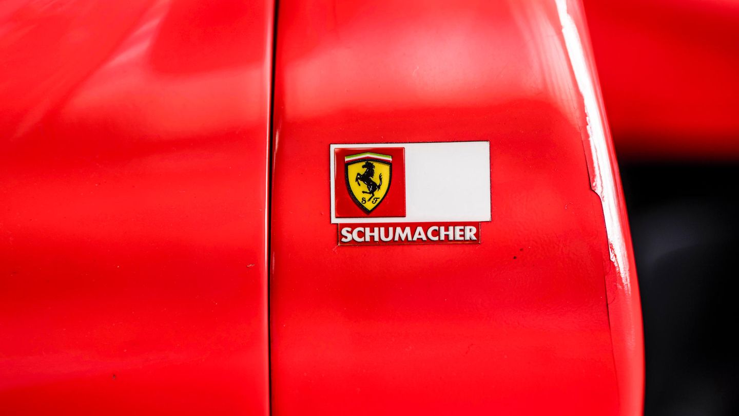 Ferrari F2003 GA