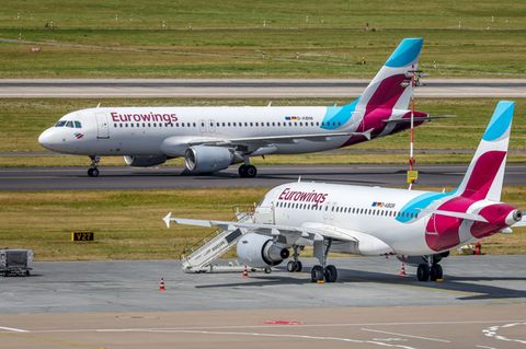 Airbus-Jets der Eurowings am Flughafen Düsseldorf