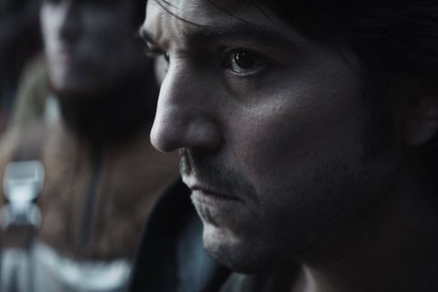 Diego Luna als Cassian Andor