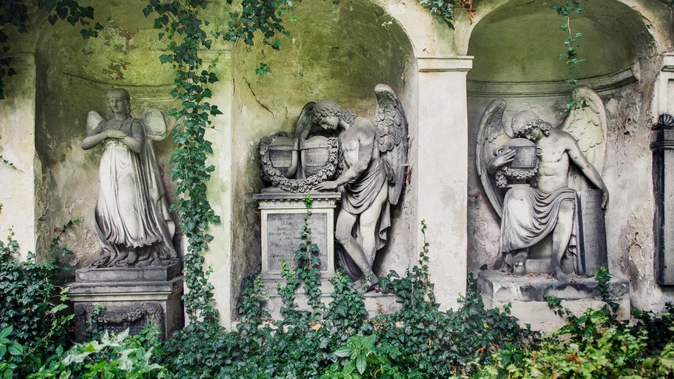 Memento Sven Fennema fotografiert verwunschene Friedhöfe STERN.de