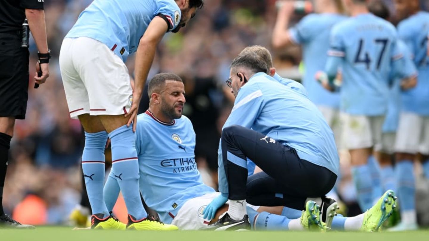 City star Kyle Walker threatens to lose the World Cup