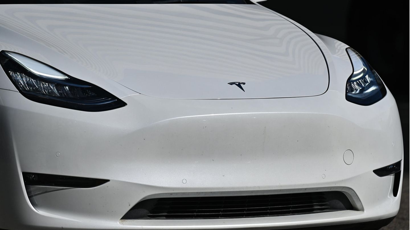 Die Front eines Tesla-Autos