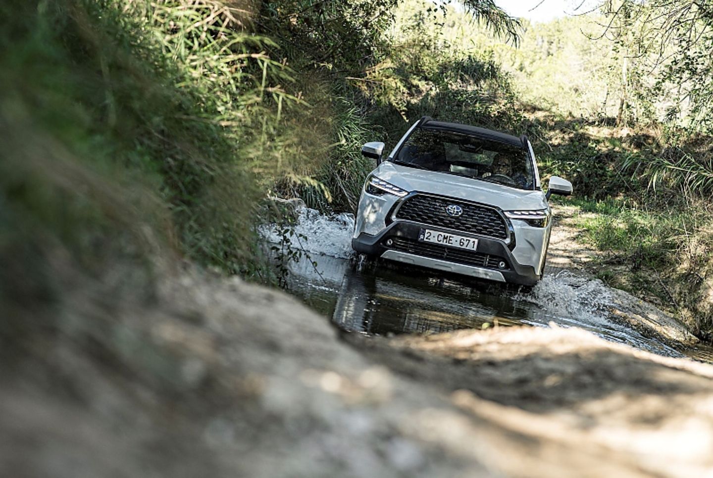 Auch wenn es so aussieht: Der Toyota Corolla Cross ist kein Offroader