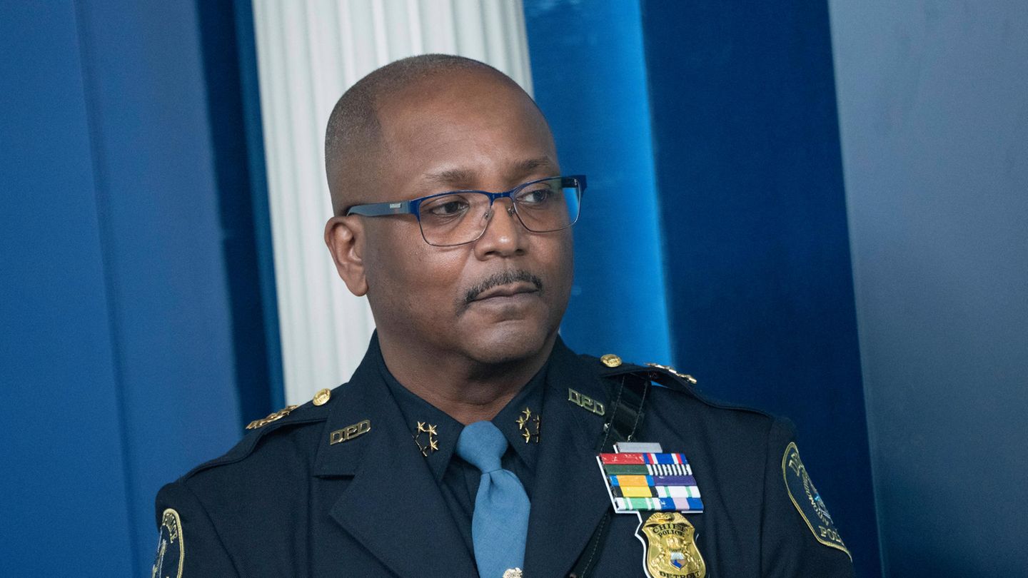 Der Polizeichef von Detroit James White