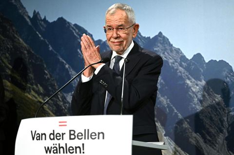 Alexander Van der Bellen, Bundespräsident von Österreich