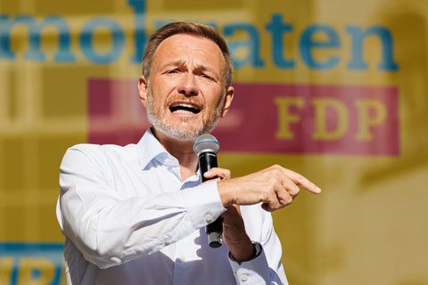 Bitterer Wahlabend in Niedersachsen: Christian Lindner und die FDP kündigen unruhige Zeiten für die Koalitionspartner in der Berliner Ampel an.
