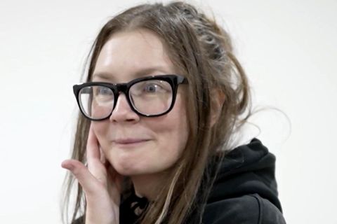 Betrügerin Anna Sorokin spricht nach Haftentlassung über ihre Taten