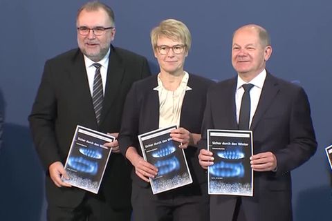 Video: Kommission schlägt Zwei-Stufen-Modell für Gaskostenbremse vor