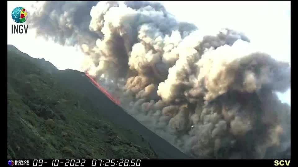 Video: Vulkanausbruch Auf Stromboli | STERN.de