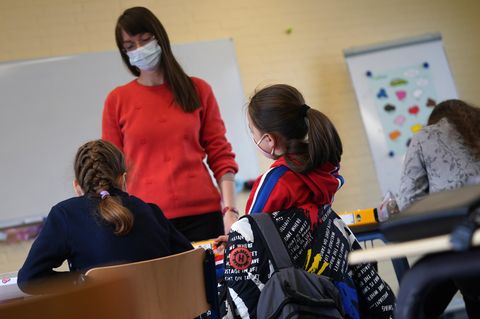 Flüchtlinge aus der Ukraine in einer Schule