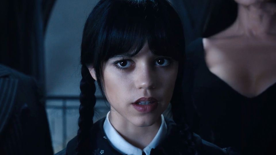 Gegen diese Schule ist Hogwarts ein Feriencamp – "Wednesday Addams" im gruseligen Trailer