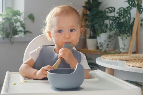 Süße Babynamen: Das sind die schönsten niederländischen Namen