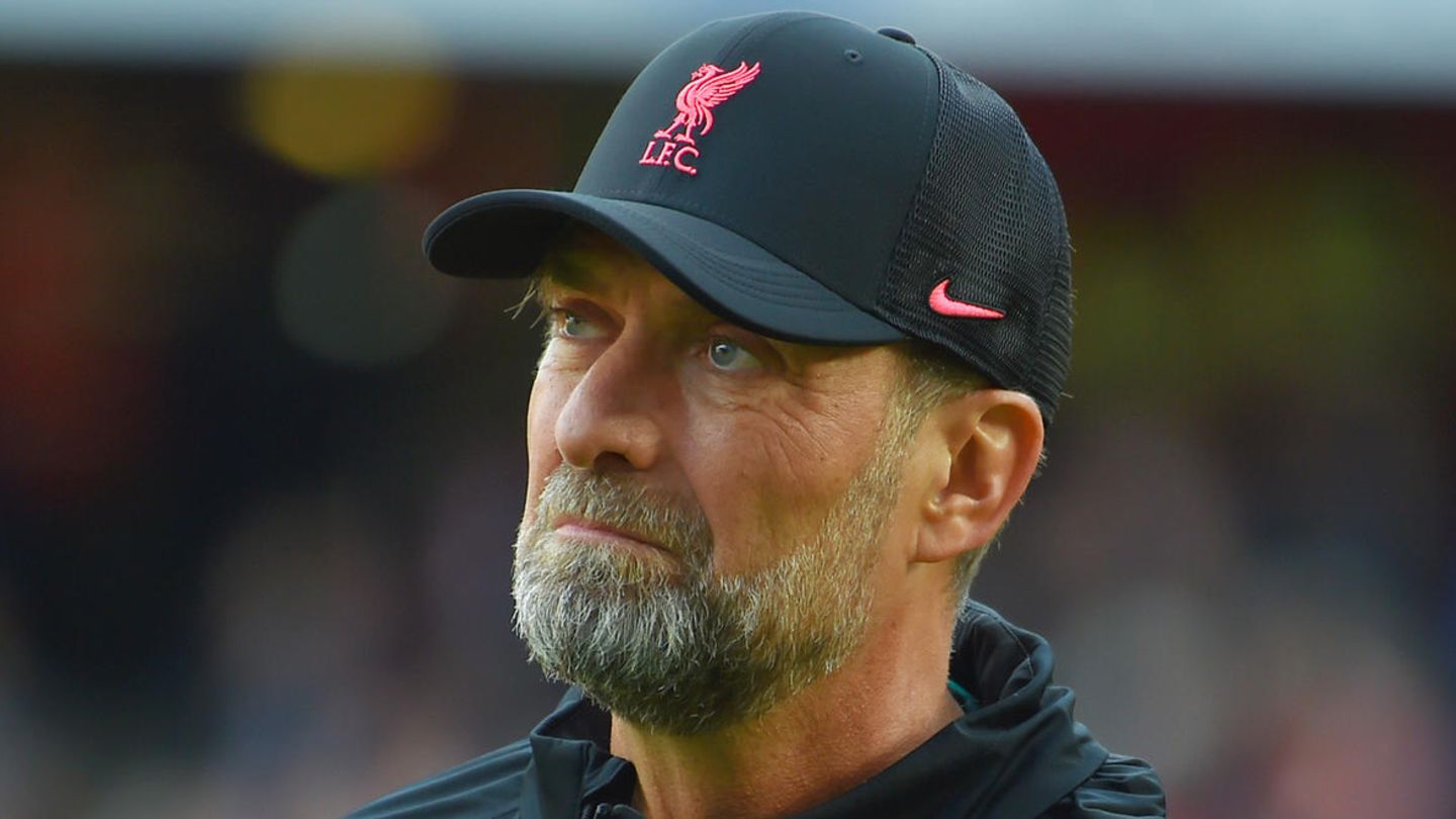 Jürgen Klopp steckt mit dem FC Liverpool in der Krise, trotzdem will er sich nicht jede Kritik von all den Experten anhören