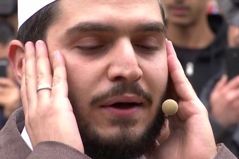Video: Köln testet den öffentlichen Gebetsruf
