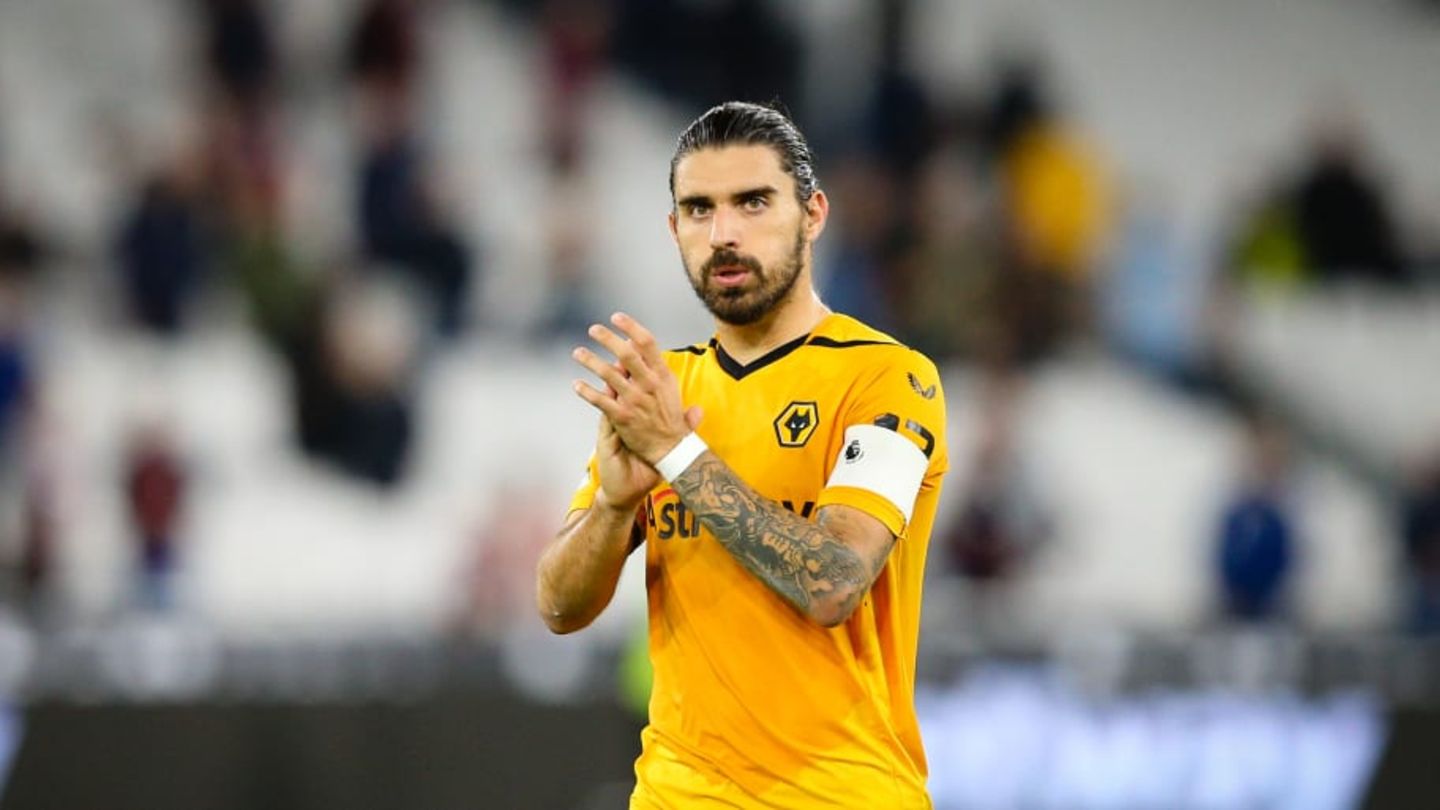 Busquets successor: Barça on Ruben Neves