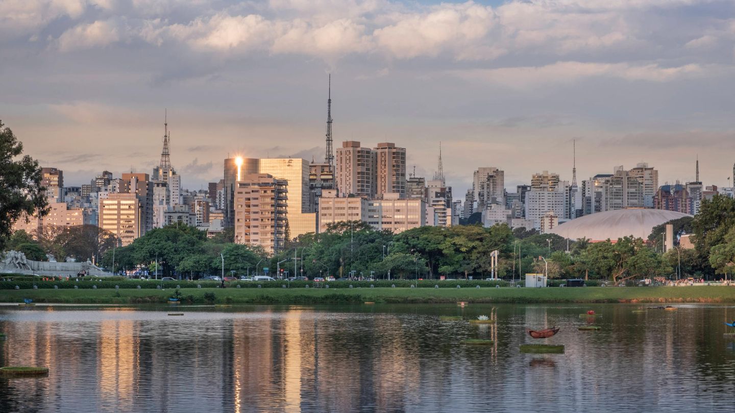 Sao Paulo, Brasilien Blick auf Wolkenkratzer und hohe Gebäude in Sao Paulo, Brasilien